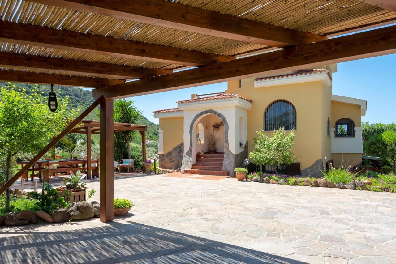 Villa Saige , Piscina Ad Uso Esclusivo, Con Idromassaggio Alghero Bagian luar foto