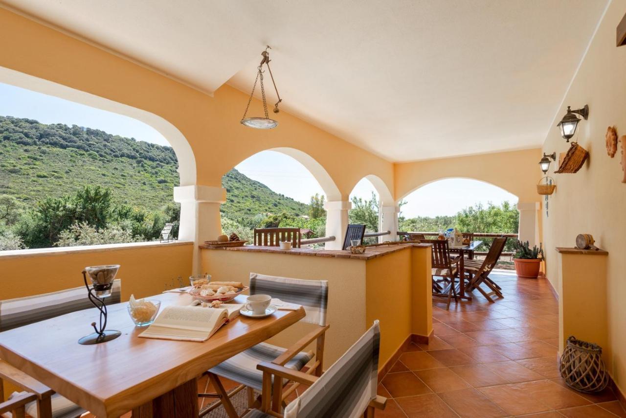 Villa Saige , Piscina Ad Uso Esclusivo, Con Idromassaggio Alghero Bagian luar foto