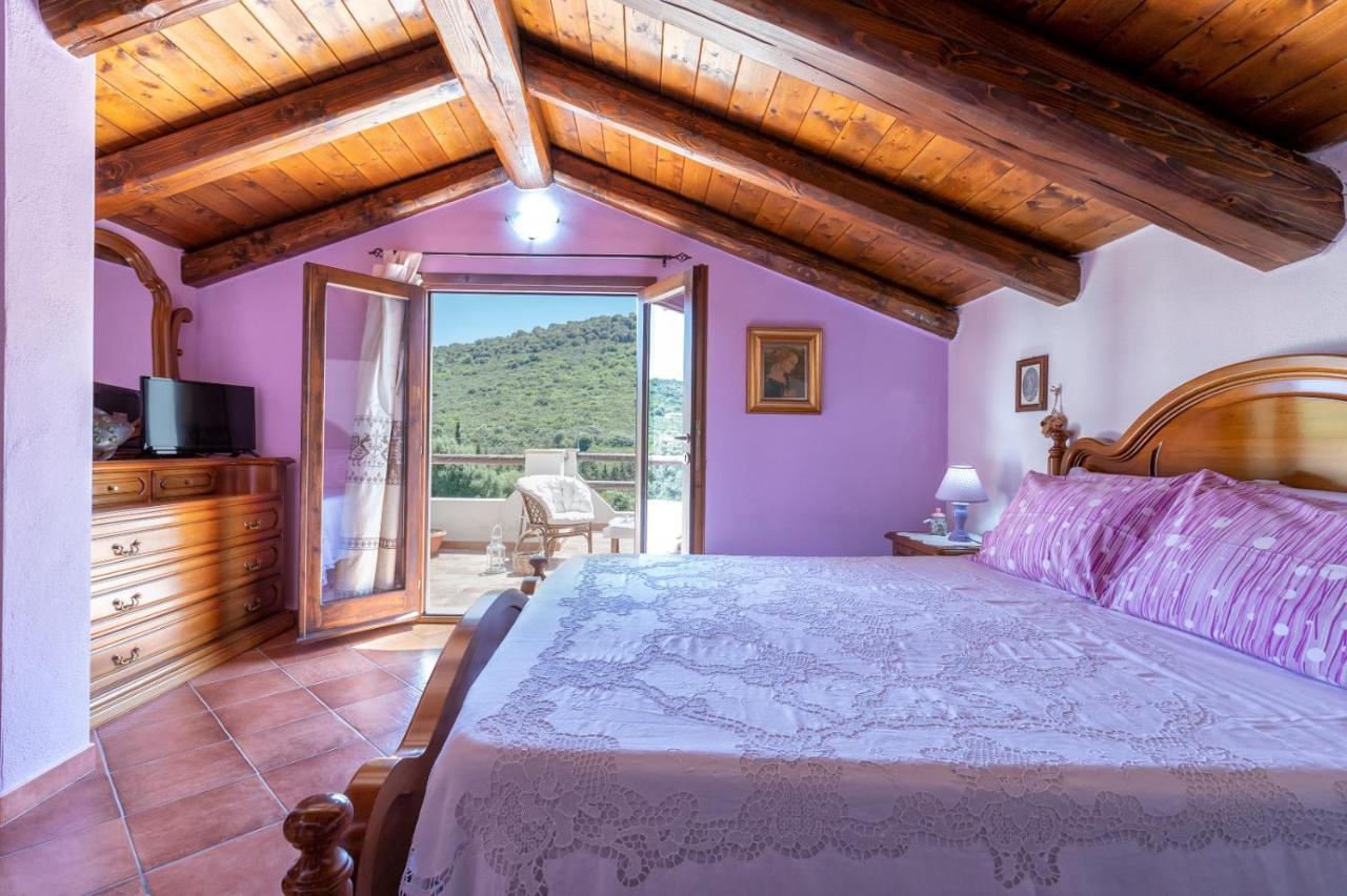 Villa Saige , Piscina Ad Uso Esclusivo, Con Idromassaggio Alghero Bagian luar foto