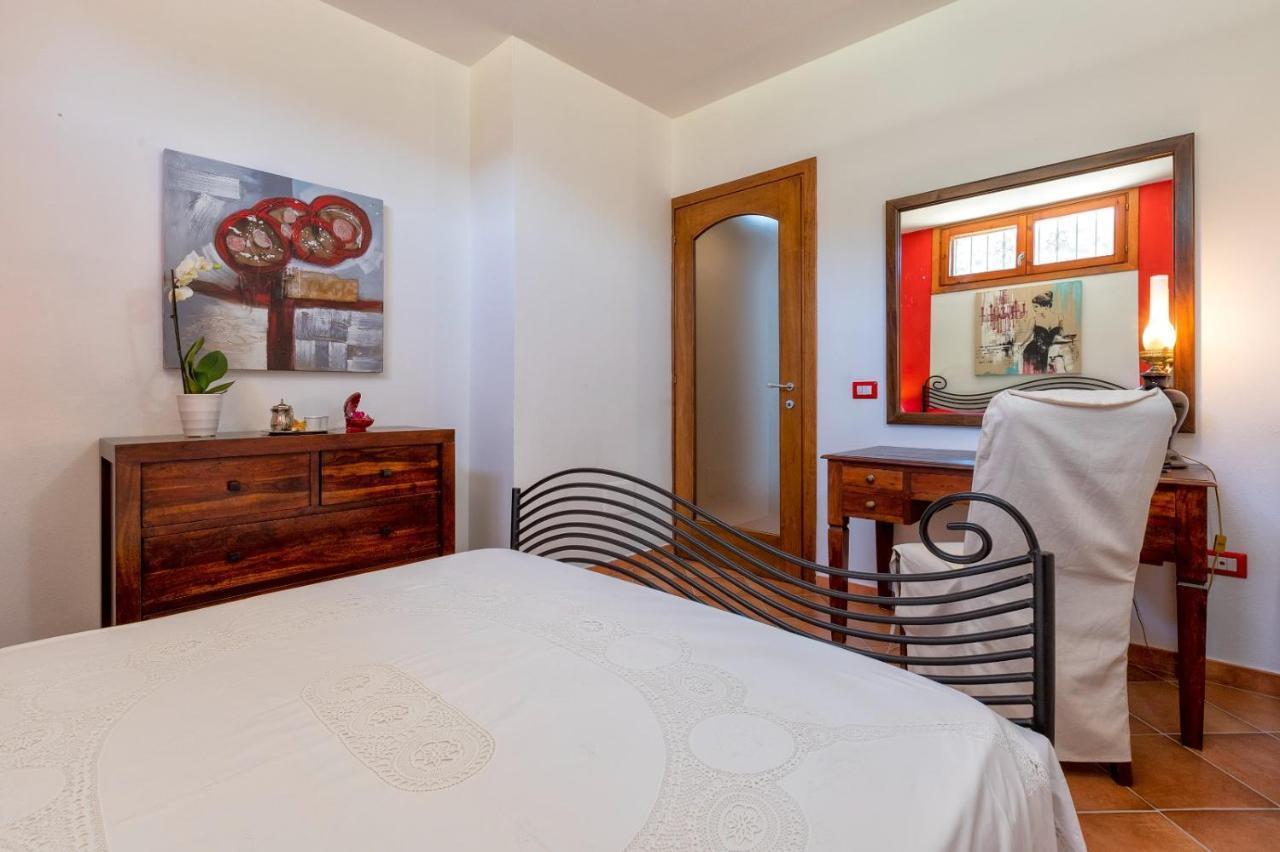Villa Saige , Piscina Ad Uso Esclusivo, Con Idromassaggio Alghero Bagian luar foto