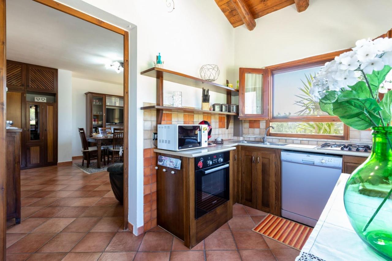 Villa Saige , Piscina Ad Uso Esclusivo, Con Idromassaggio Alghero Bagian luar foto