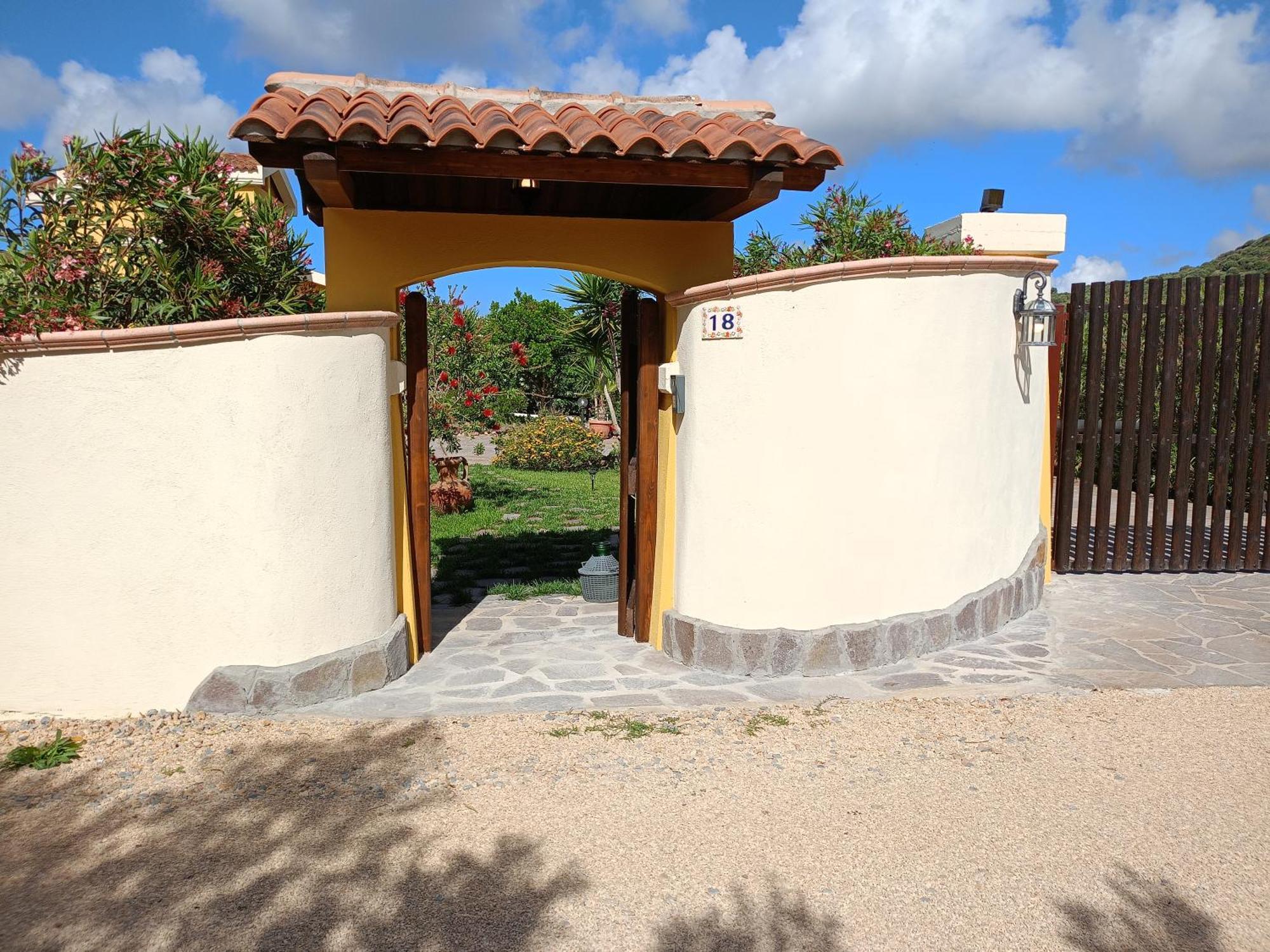 Villa Saige , Piscina Ad Uso Esclusivo, Con Idromassaggio Alghero Bagian luar foto